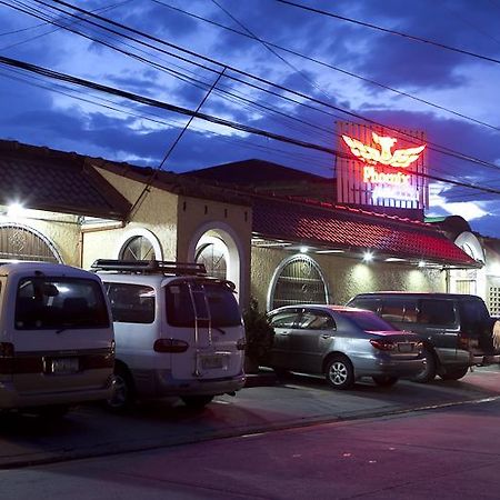 Phoenix Hotel Angeles Exterior photo