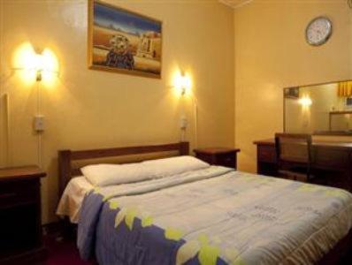 Phoenix Hotel Angeles Room photo